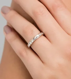 Anekke Bright Golden Ring Best