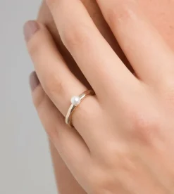 Anekke Golden Ring With Fehu Pearl Sale