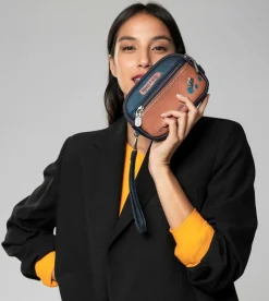Anekke Kyomu Carryall Wallet Outlet